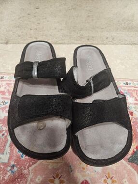 Alegria Black Size 9 Slide Sandals